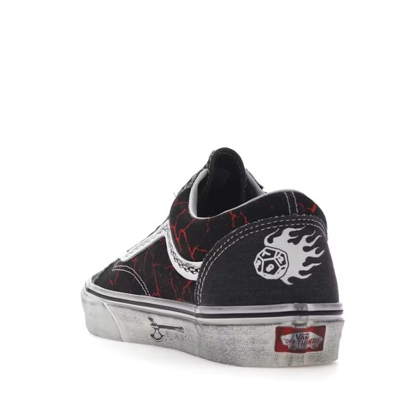 Vans Stranger Things Sneakers - Picture 4 of 5